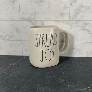 NEW Rae Dunn SPREAD JOY mug